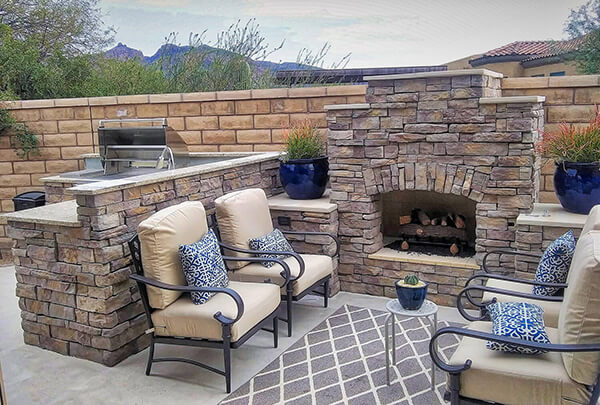 Tucson Outdoor Fireplaces and Fire Pits