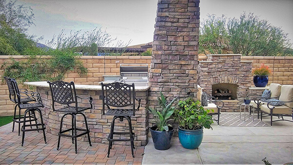 Tucson Outdoor Fireplaces and Fire Pits